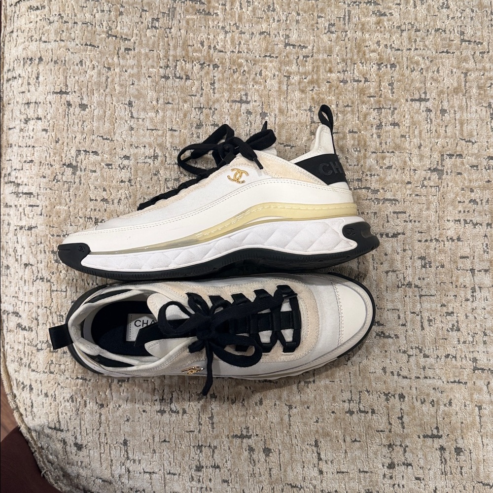 Designer White and Black Platform Sneakers with Gold Accent - Picture 2 of 3